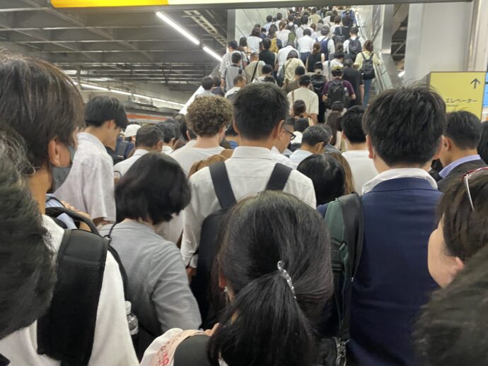 豊橋駅の乗り換え混雑