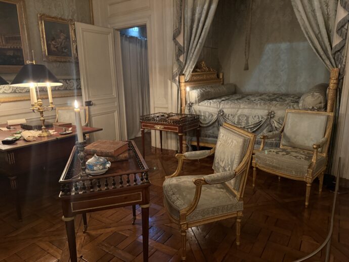 オテル・ドゥ・ラ・マリーヌ館内