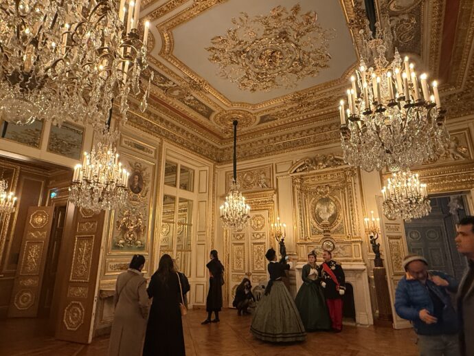 オテル・ドゥ・ラ・マリーヌの大広間