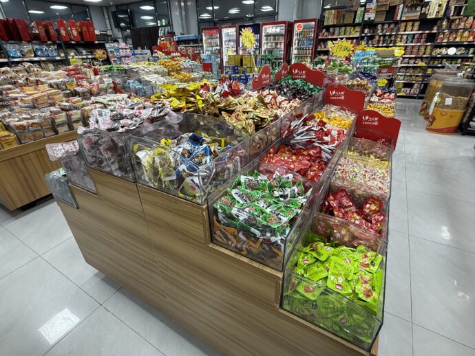 お菓子売り場