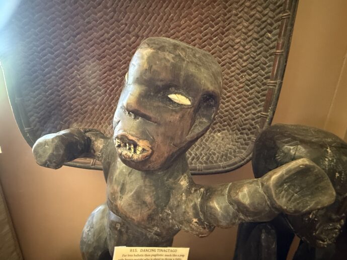 コルディレラ彫刻博物館２階の展示