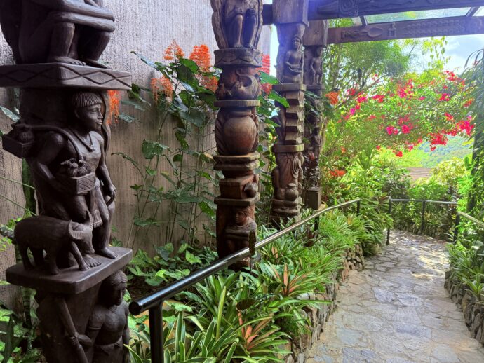 コルディレラ彫刻博物館の通路