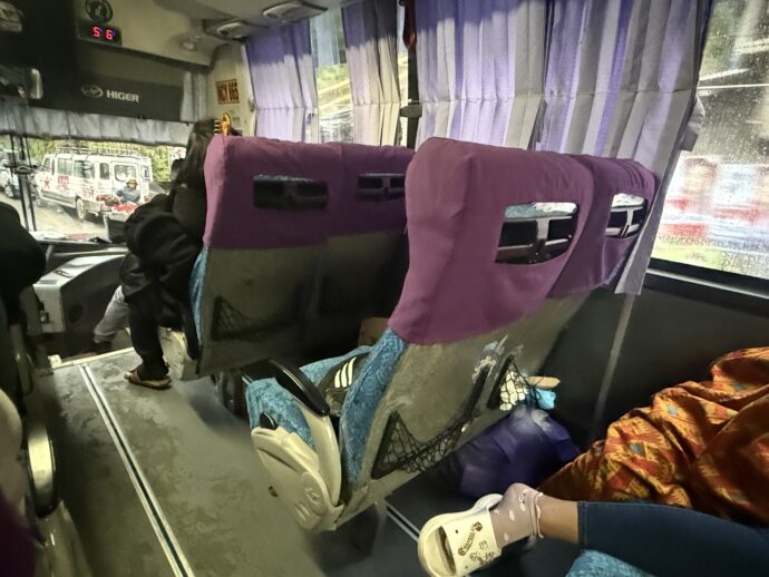 CODA Linesバスの車内