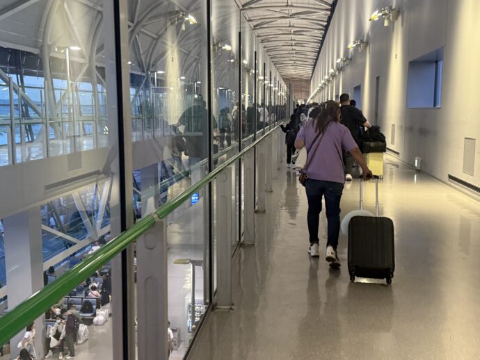 関西国際空港到着ロビー