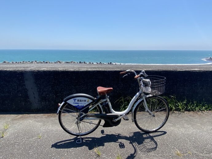 自転車と海