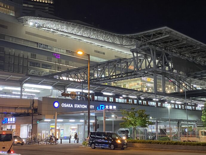 大阪駅ＪＲ高速ＢＴ