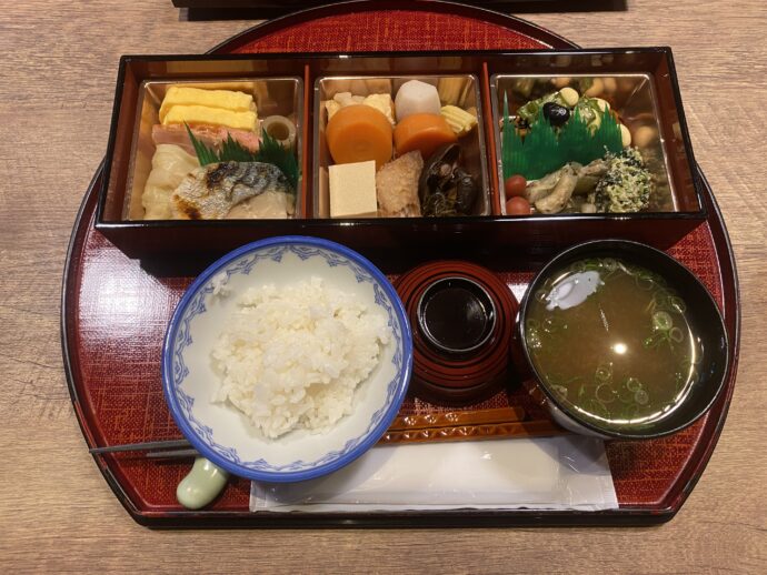 朝食のお弁当