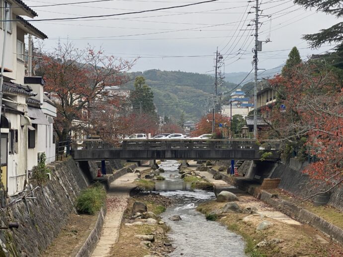 玉湯川