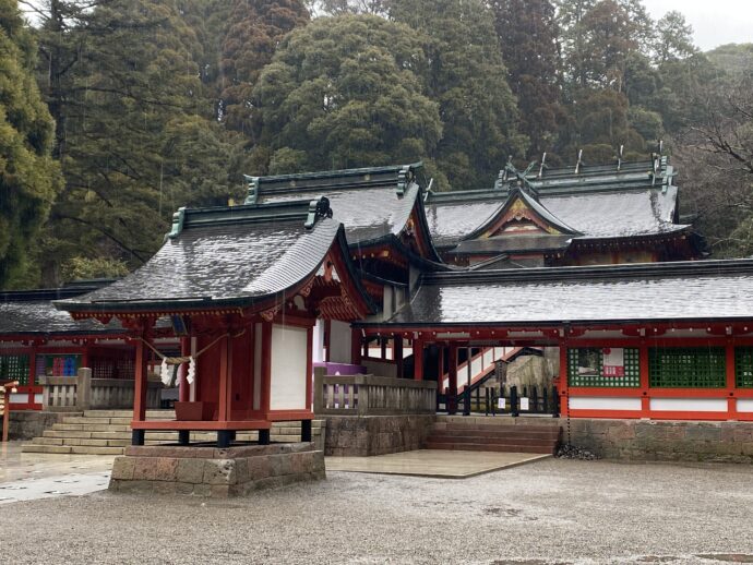 拝殿・本殿