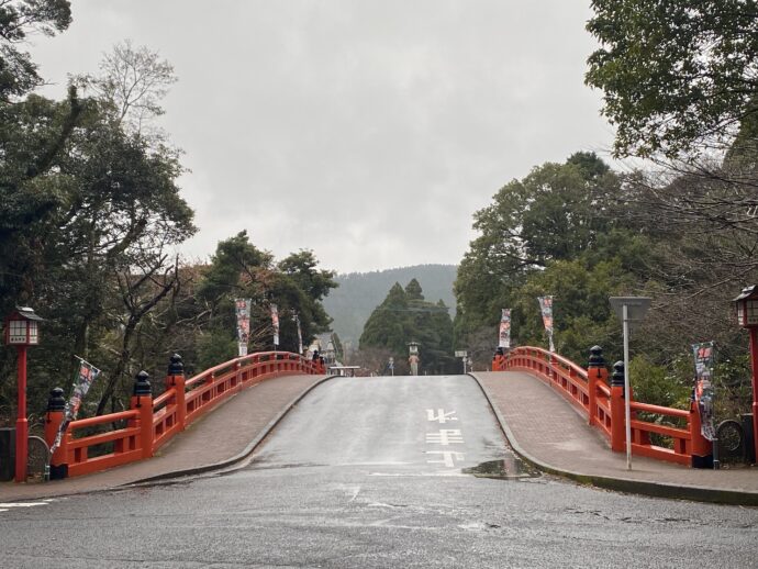 霧島神宮前の橋
