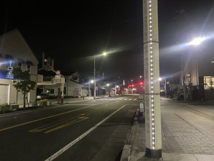 富士宮駅前の道