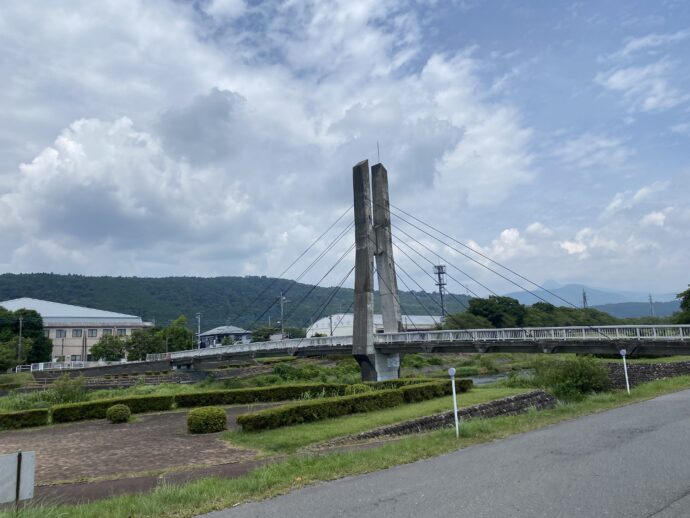 田んぼの道