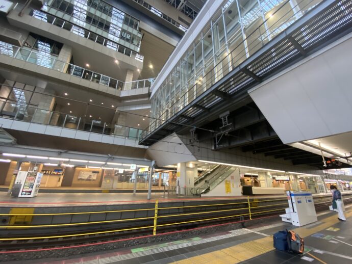 JR大阪駅