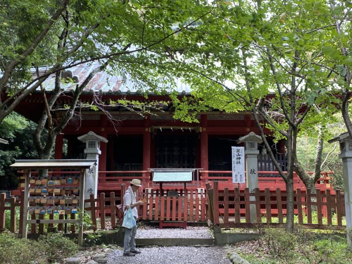 麓山神社