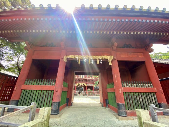 静岡浅間神社の総門