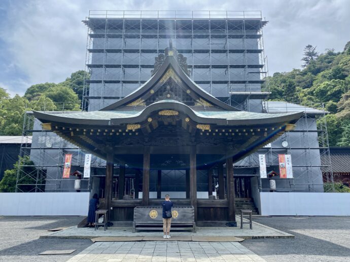 修復中の神部神社と浅間神社