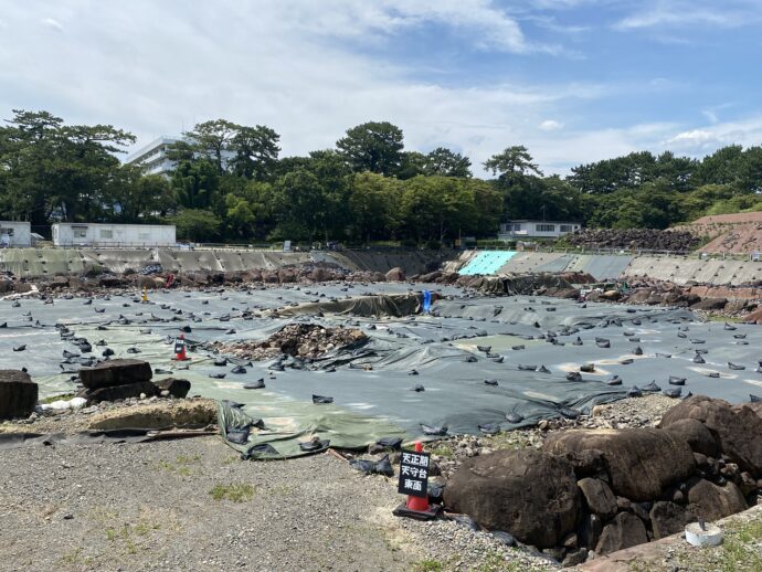 天守台発掘調査現場