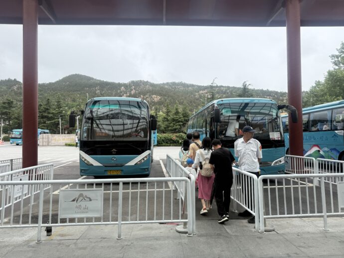 シャトルバス乗り場