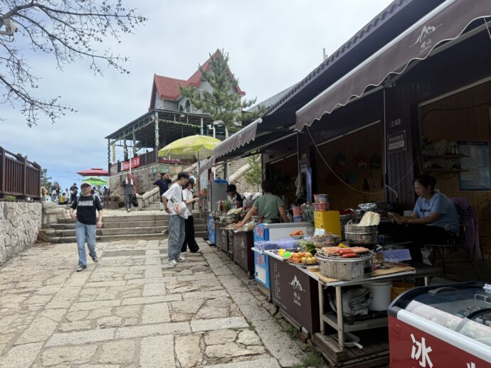 明霞古道の商店