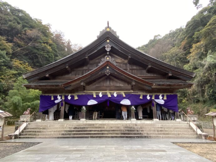 美保神社本殿