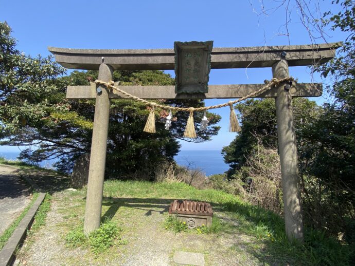 鳥居