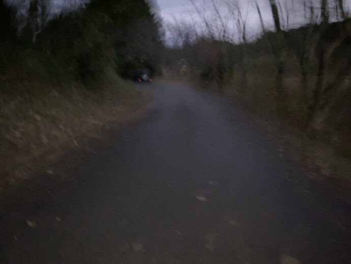 暗い道