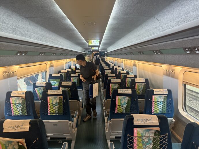 KTXの車内
