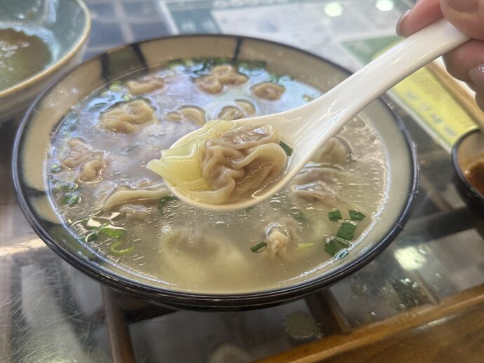牛骨湯牛肉饂飩