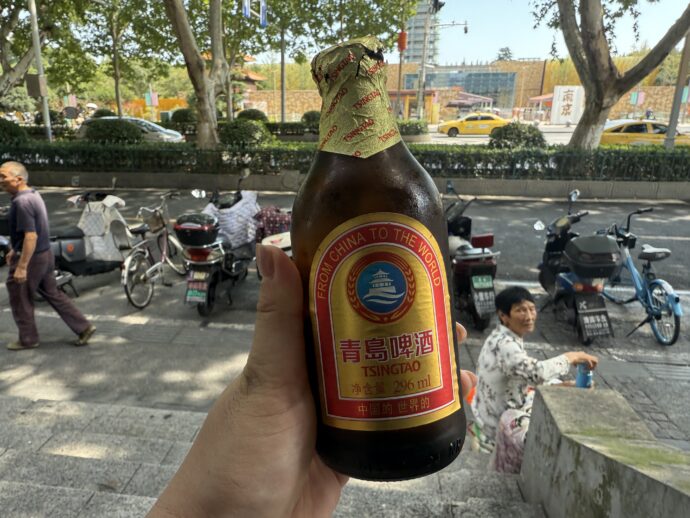 １本目：青島ビール