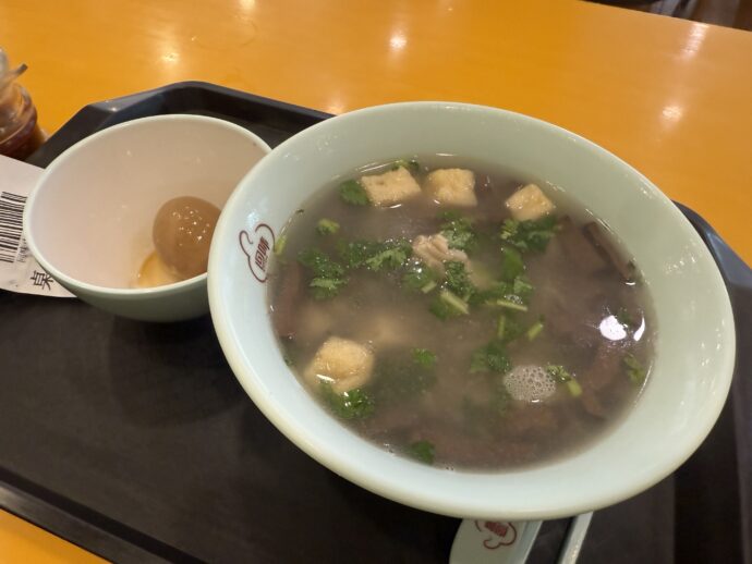 鴨血粉絲湯