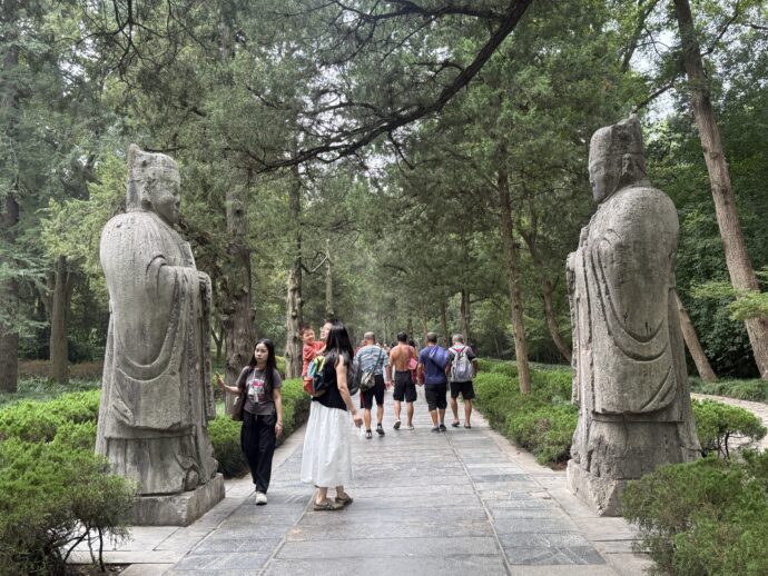 翁仲路神道