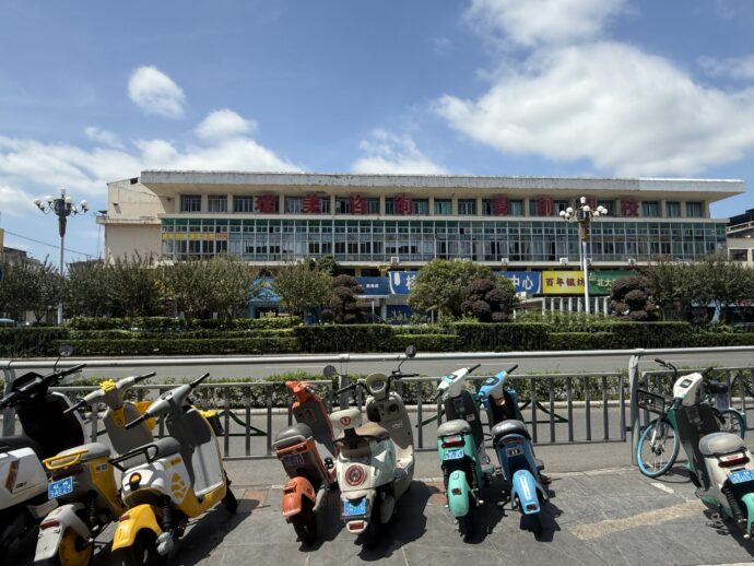 バイクと建物
