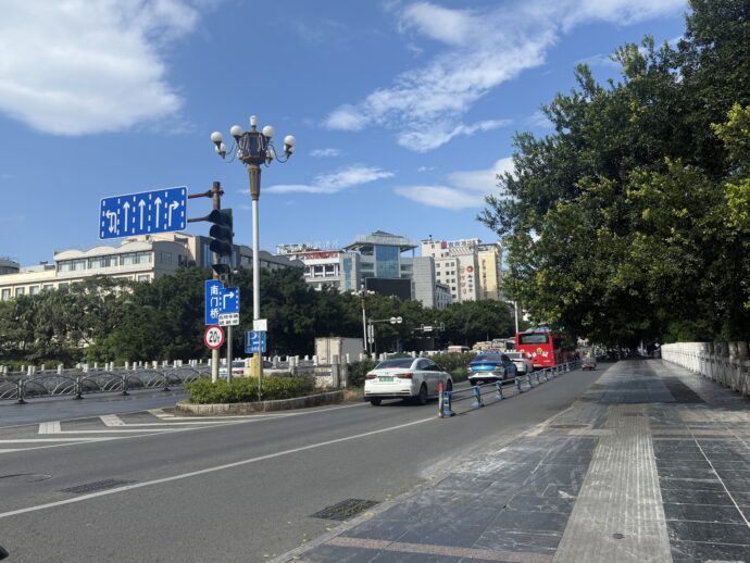 桂林の道路
