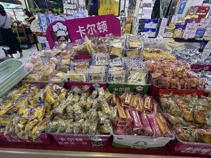 お菓子売り場