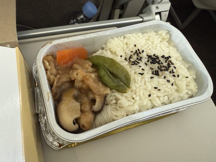 中国東方航空の機内食