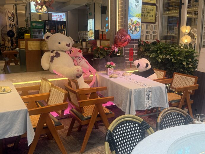 巨大熊のぬいぐるみ