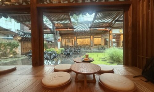 スターバックス コーヒー 大邱鍾路古宅店