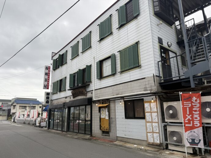 夜明茶屋の外観