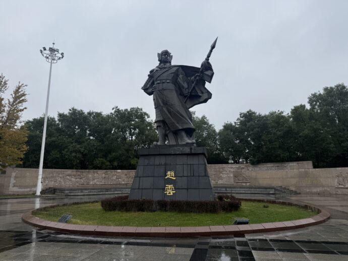 趙雲の彫刻