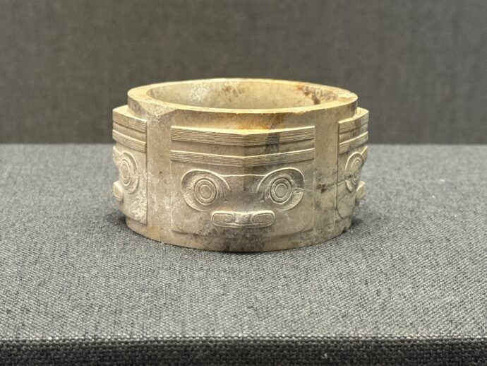 良渚文化の美術品