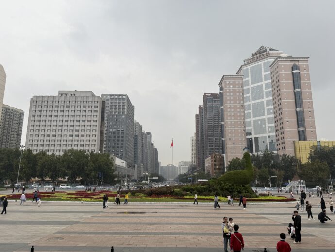 河北博物院前の広場