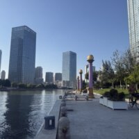 海河遊歩道から見える高層ビル群