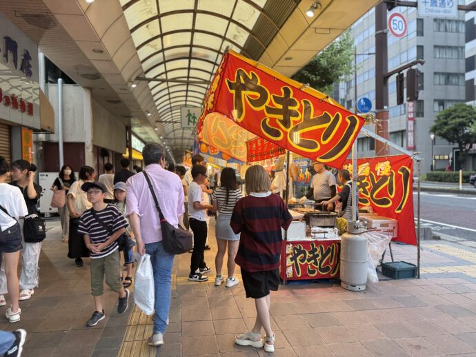 西鉄久留米駅からの商店街