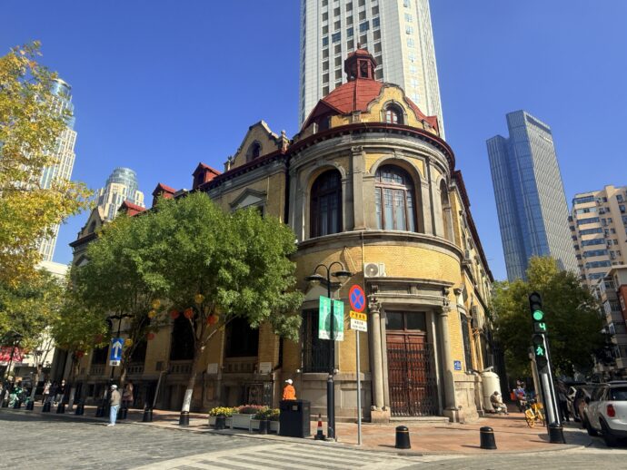 解放北路の建物