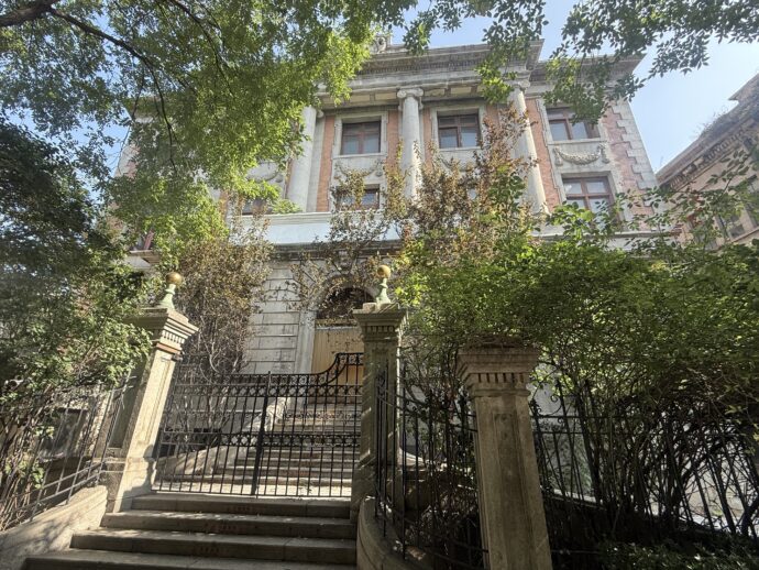 解放北路の建物