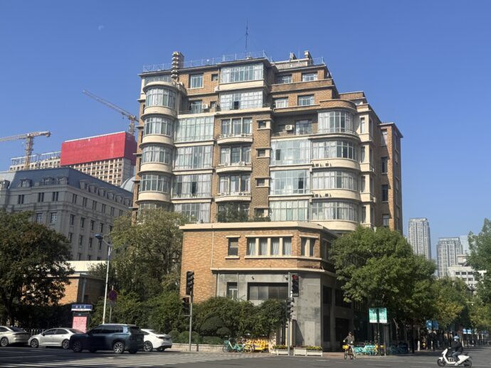 解放北路の建物