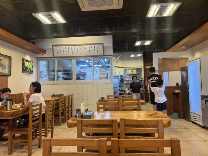 韓牛荘店内の様子