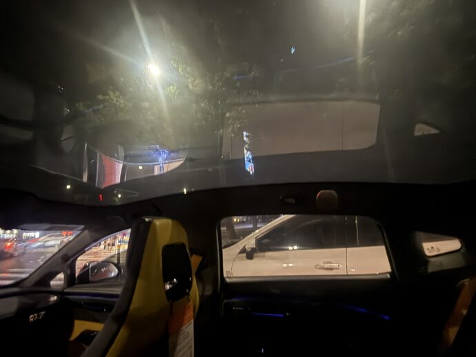 クリアルーフのクルマ