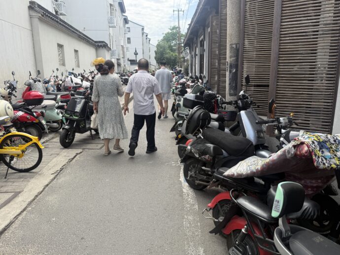 平江路の裏通り