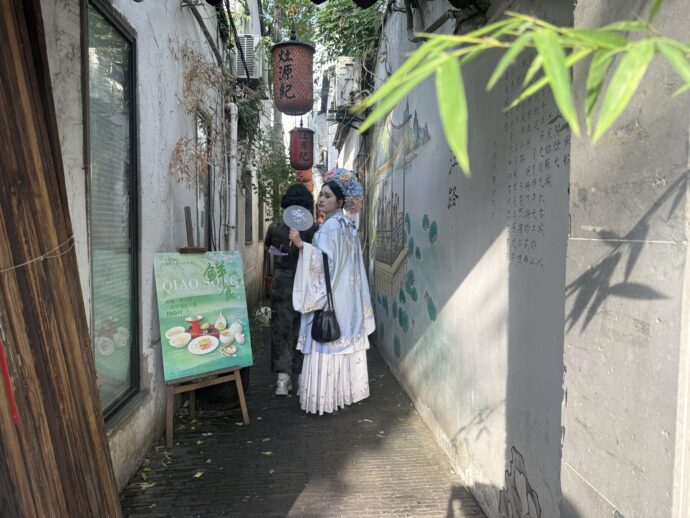 平江路の裏通り